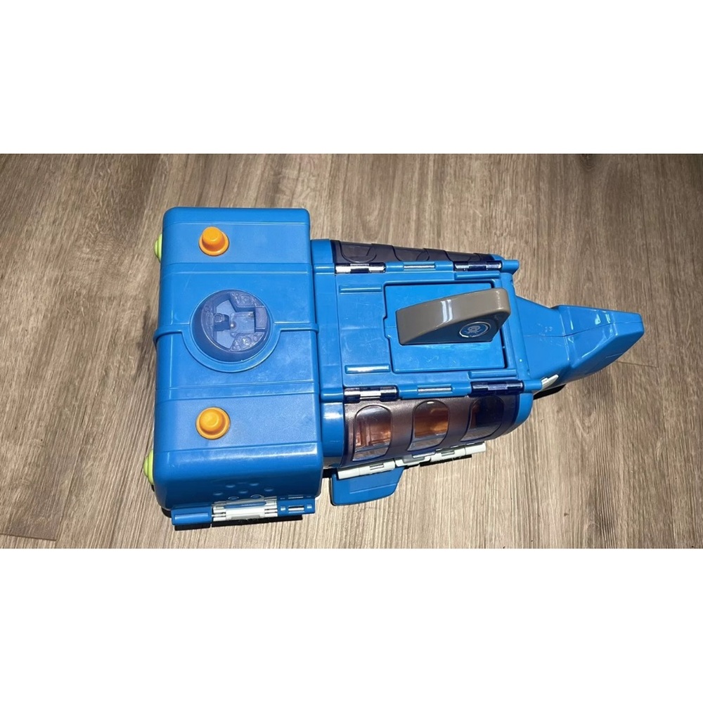 OCTONAUTS Gup W Rescue Reef Playset Working Lights & Rescue Tank Year 2018 - Picture 3 of 15